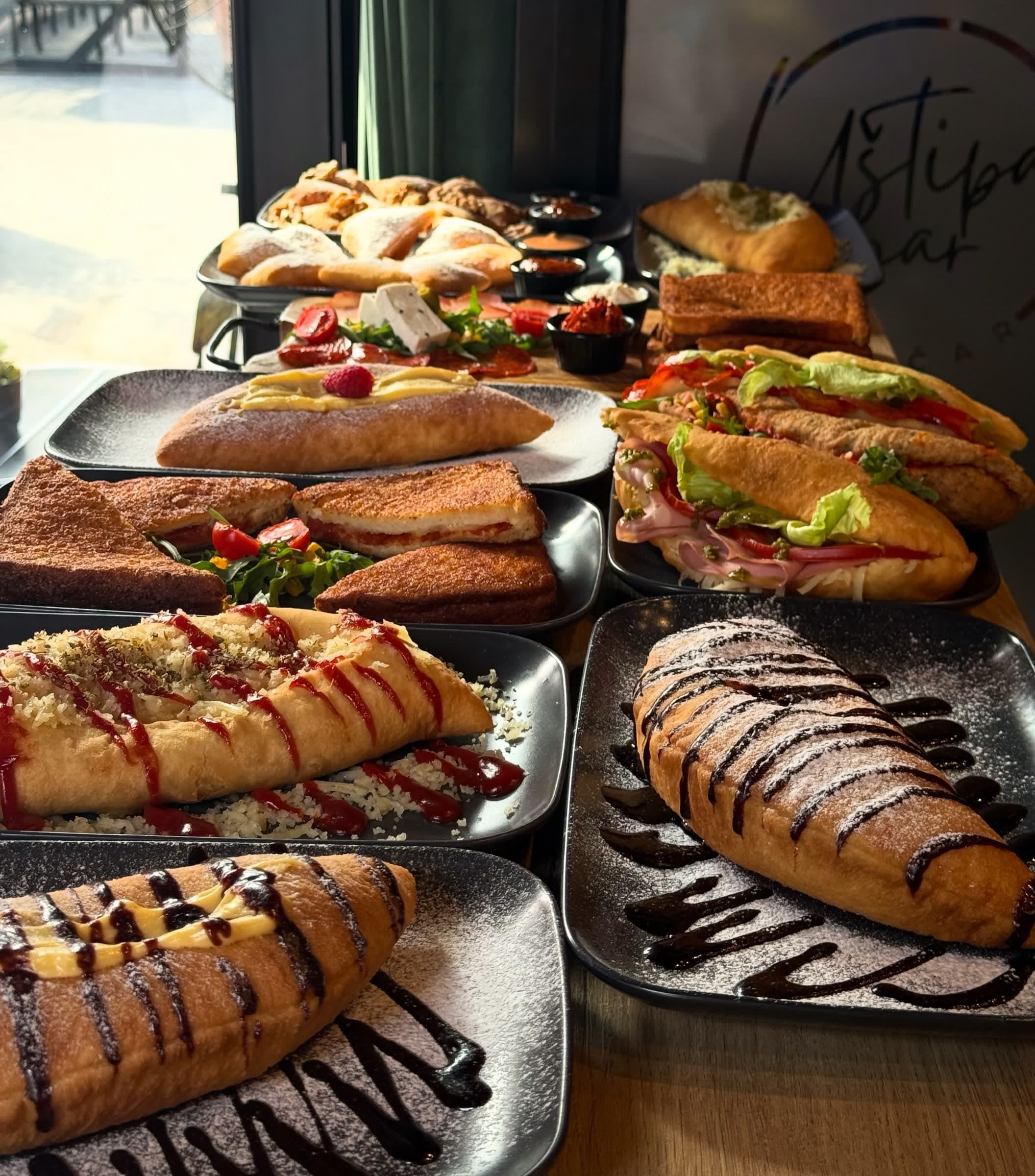 Sto pun tanjira: punjeni uštipci, sendviči i tost